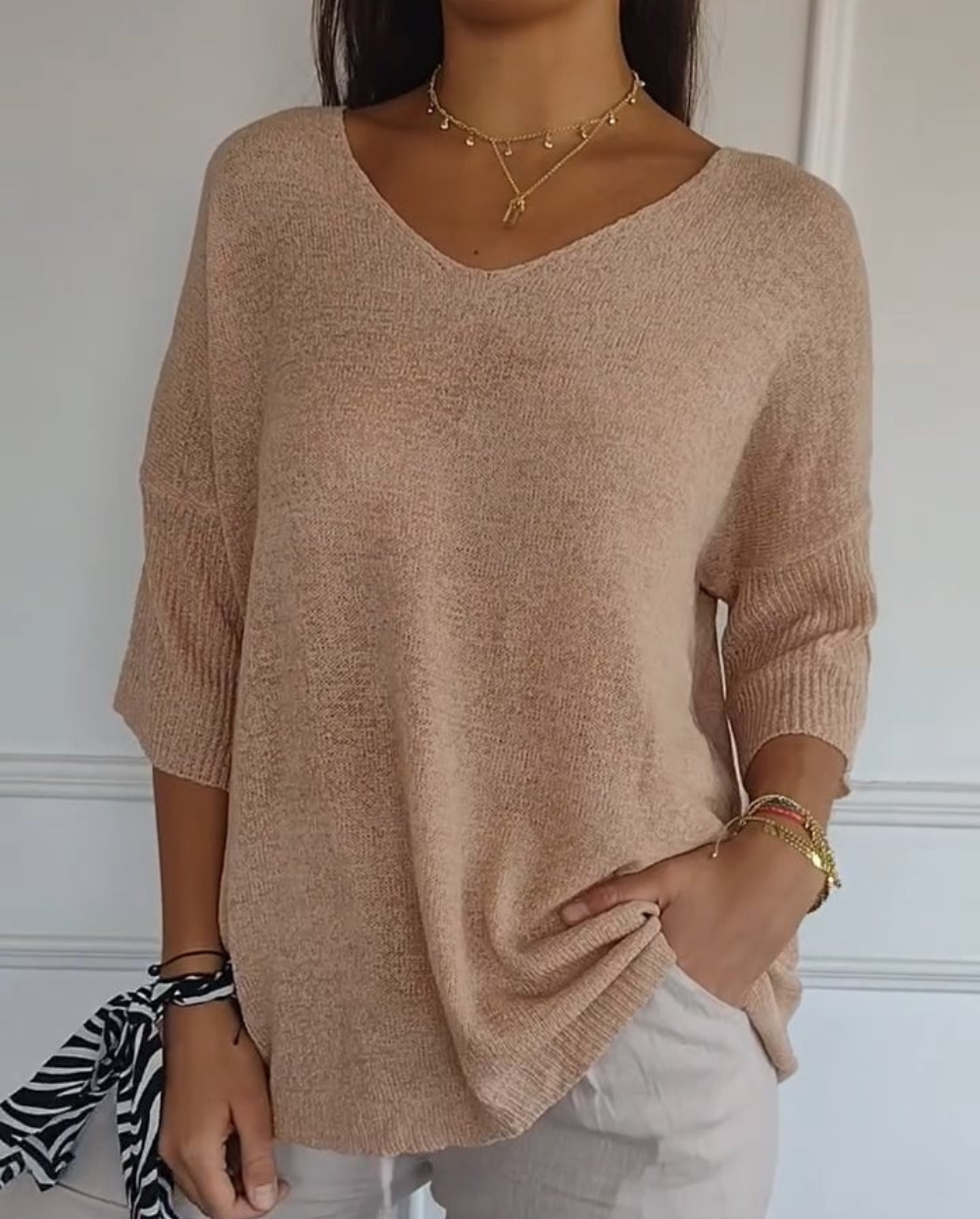 Kit 3 Blusas Luna® em Malha Leve – Decote V